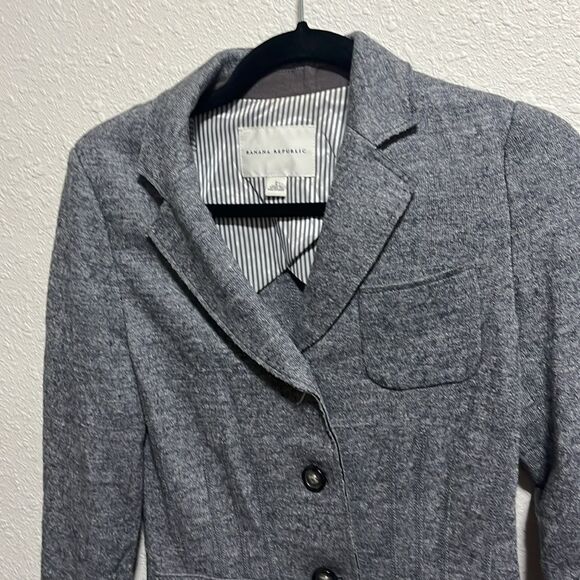 Banana Republic Heather Gray Blazer Size 2 -‎ Viscose Wool Blend - Picture 6 of 8